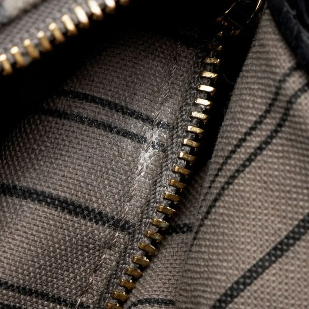 Louis Vuitton Monogram Empreinte Artsy MM Shoulder Bag